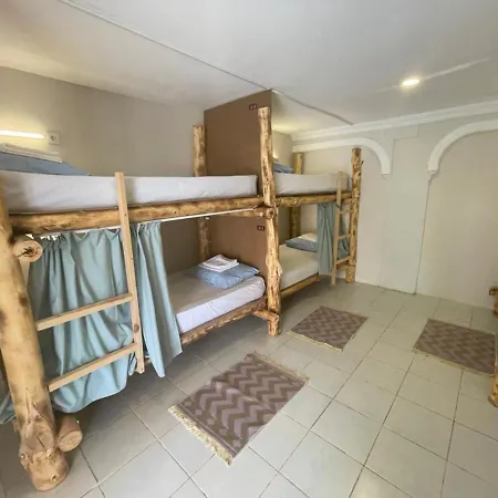 Camp&hostel