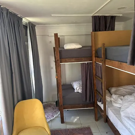 Hostel Camp&hostel *