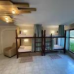 Camp&hostel * أنطاليا