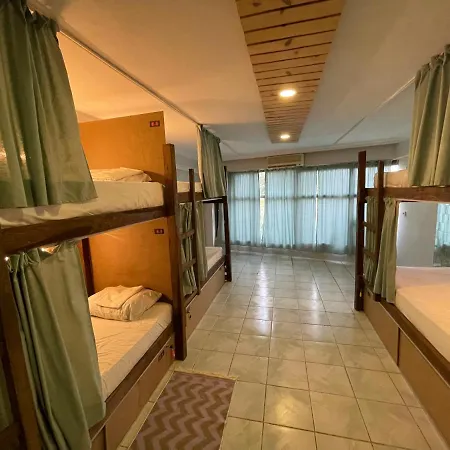Camp&hostel * אנטליה