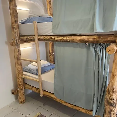 Auberge de jeunesse Camp&hostel *