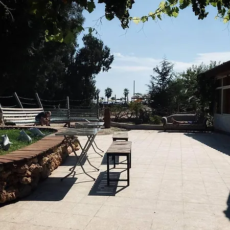 Camp&hostel אנטליה